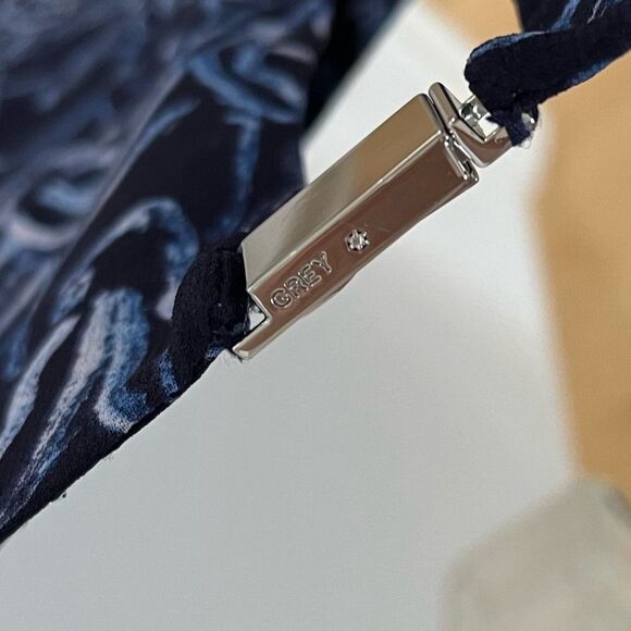 Grey Jason Wu Bunny Print Sleeveless Sheer Blouse Top in Marine Blue 12 - Picture 8 of 11